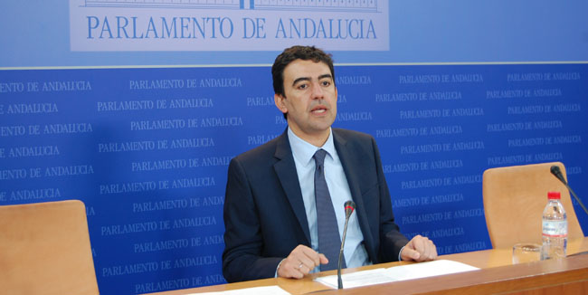 mario-jimenez-rp-parlamento-261011