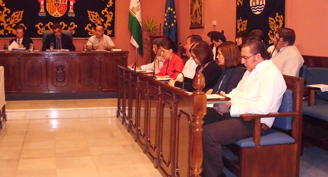 pleno-municipal-alcala-211011
