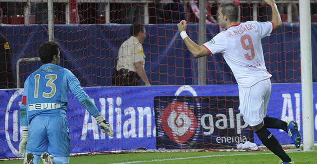 sevilla-racing-negredo-oficial-281011