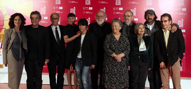 equipo-pelicula-los-muertos-no-se-tocan-seff-041111