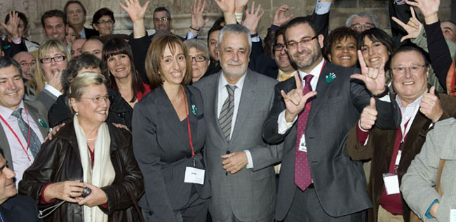 grinan-parlamento-andalucia-231111
