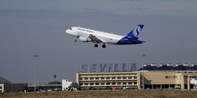 aeropuerto-sevilla-despegue