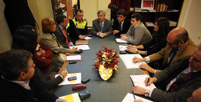 zoido-coordinacion-cabalgatas-distrito-221211