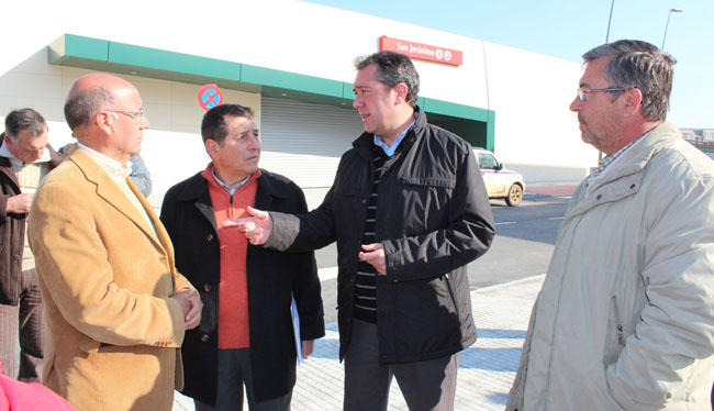 espadas-vecinos-san-jeronimo-cercanias-260112