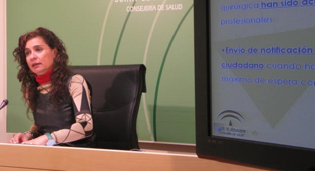 montero-listas-espera-andalucia-120112