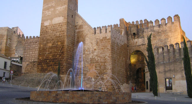 alcazar-puerta-sevilla-carmona-030212