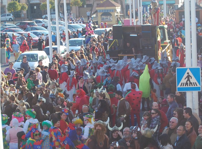 cabalgata-carnaval-alcala-180212