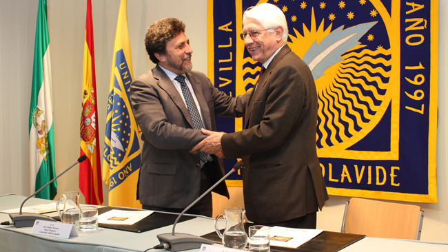 convenio-upo-entreculturas-010212