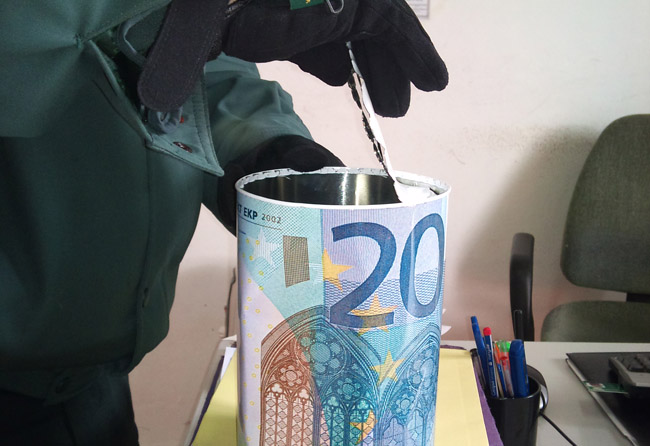 hucha-aznalcazar-guardia-civil-210212