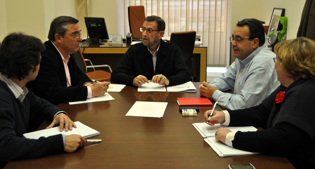manuel-gracia-sindicatos-ugt-ccoo-sevilla-290212