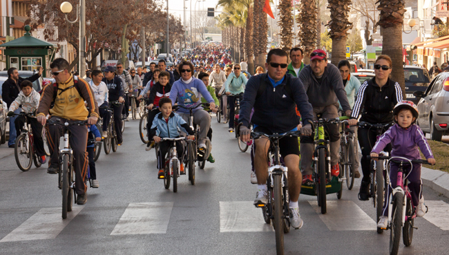 marcha-bici-dia-andalucia-280212