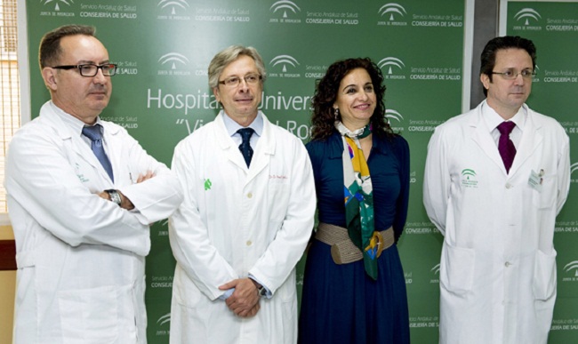 maria-jesus-montero-virgen-rocio-sevilla-130212