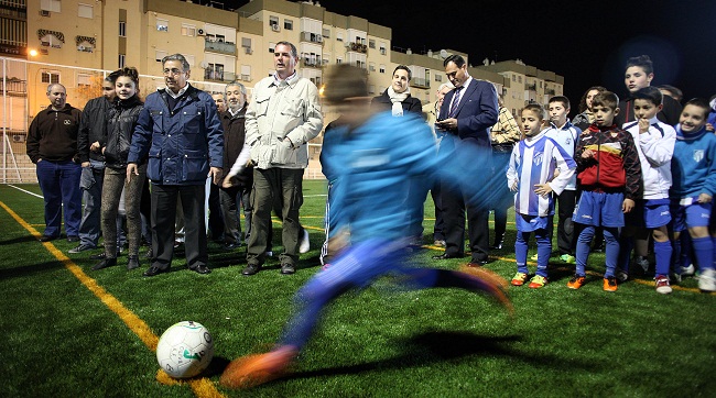 zoido-campo-deportes-la-oliva-060212
