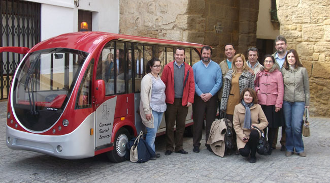bus-turistico-carmona-020312