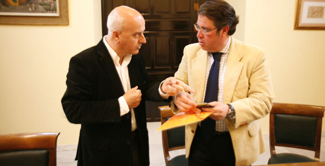 serrano-tarjeta-turismo-sevilla-180312