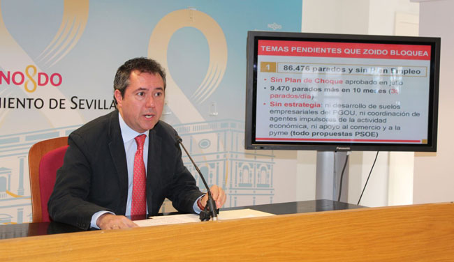 Espadas critica la agenda de “fotogalería cultural” de Zoido/SA