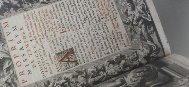 La muestra cuenta con libros de autores del Aljarafe o relacionados con el Aljarafe/SA