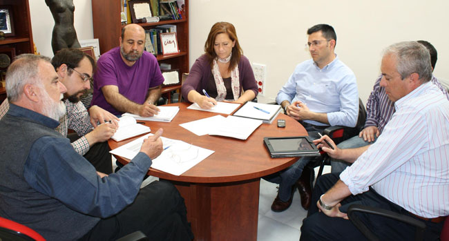 torrijos-sindicatos-ayuntamiento-100412