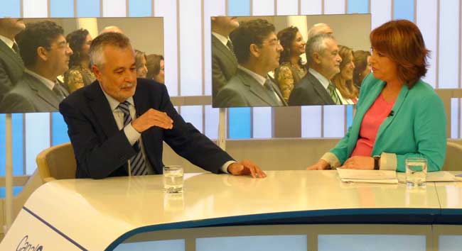 Griñán ha presidido hoy su primer Consejo de Gobierno tras la toma de posesión/SA