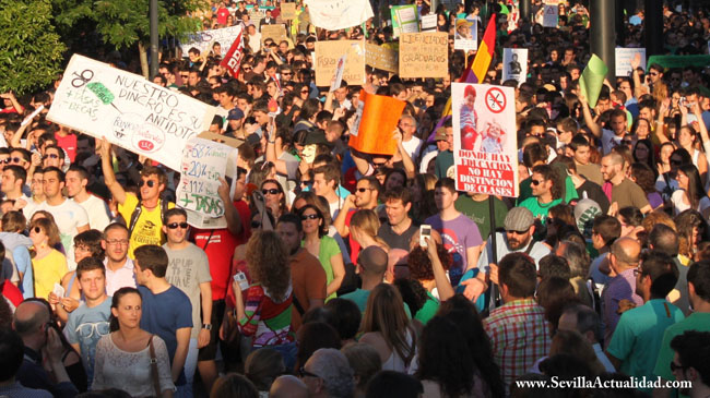 paro-universidad-sevilla-22m-2