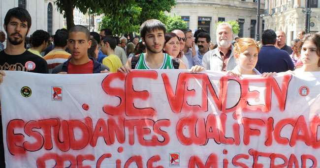 torrijos-iu-manifa-estudiantes-ayto-100512