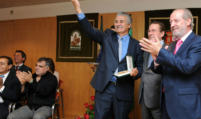 villalobos-doctor-rogelio-230512