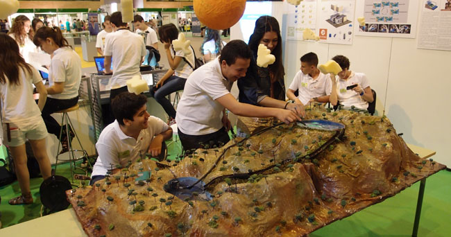 Las visitas han adquirido hoy un tinte más familiar/SA