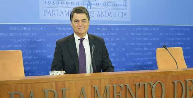 carlos-rojas-parlamento-060612