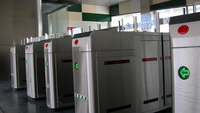 control-acceso-renfe-cartuja-250612