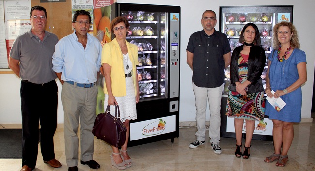 us-maquinas-expendedoras-fruta-250612