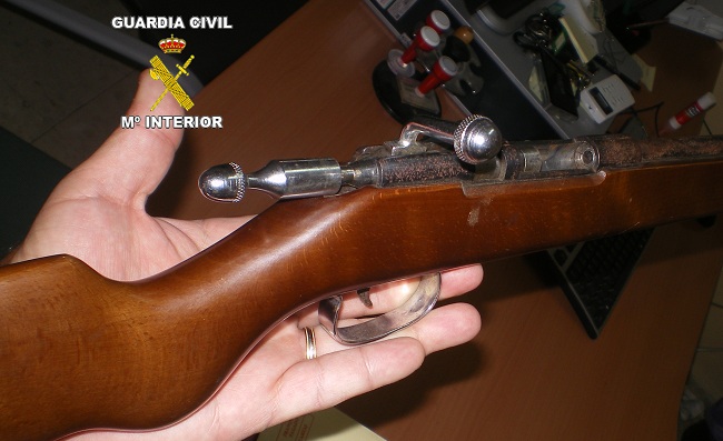 carabina-guardia-civil-castiblanco-040712