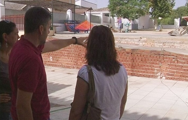 alcaldesa-visita-obras-cervantes-210812