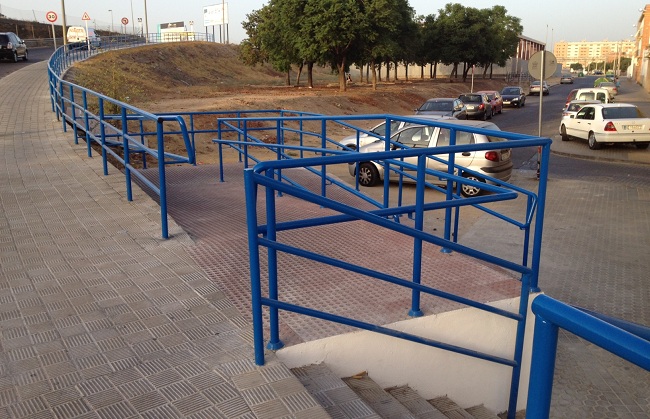 calle-algaba-accesos-260812