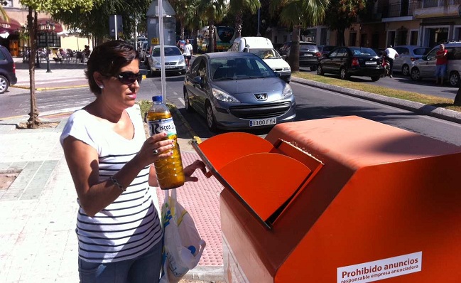 contenedor-aceite-usado-140812