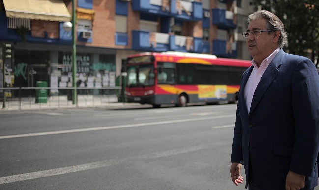 zoido-bus-tussam-020812