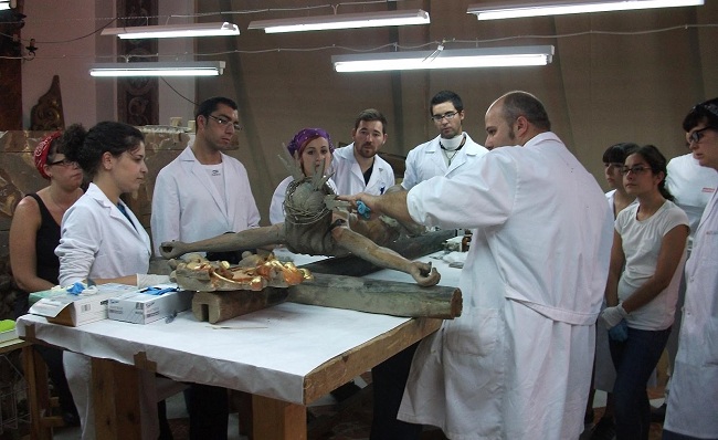 estudiantes-bellas-artes-us-retablo-castro-rio-140912