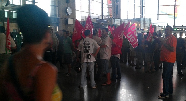 huelga-estacion-renfe-cordoba-170912