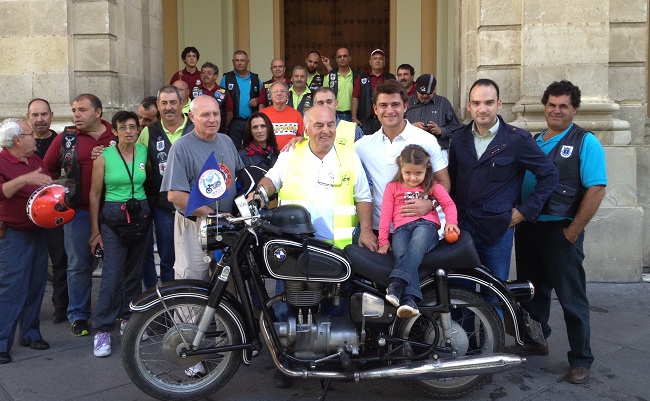 encuentro-casas-regionales-provinciales-141012