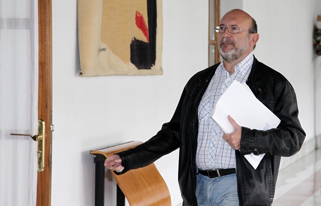 ignacio-garcia-pasillos-parlamento-291012