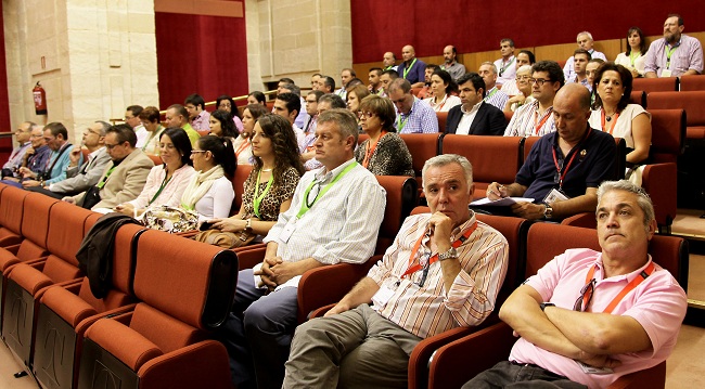 invitados-pleno-parlamento-111012