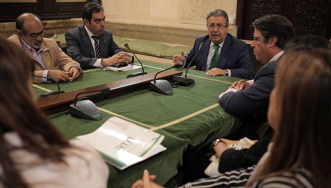 zoido-reunion-autonomos-201012