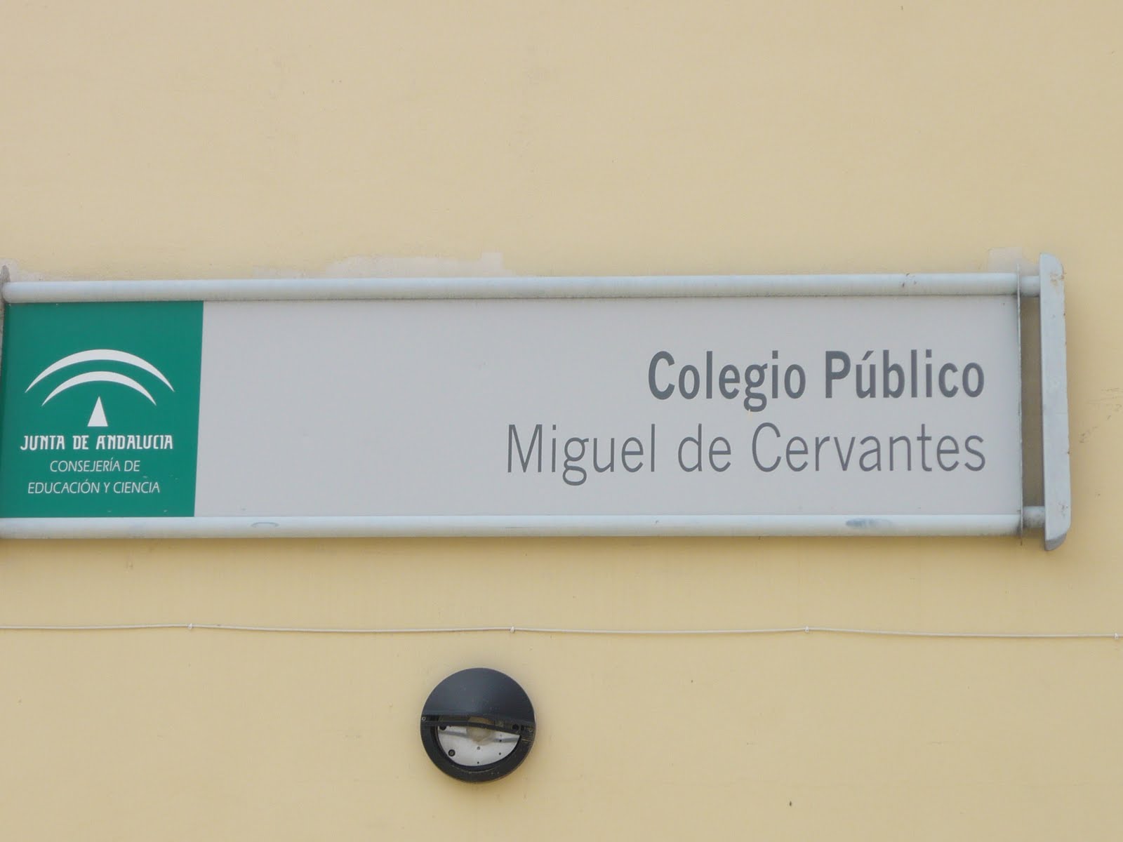 Las AMPA defienden un posicionamiento en el seno de los centros educativos: su función en defensa del alumnado tiene por tanto un papel político