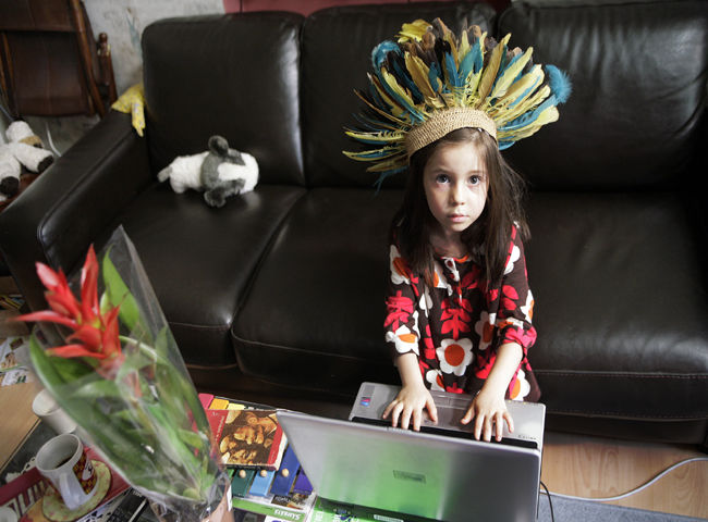 EverybodyInOurFamily-seff12-festivaldecine