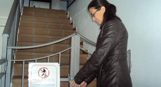 La concejal Mónica Torres clausuró esta semana y por cuatro meses el Albergue de Peregrinos de Castilblanco / Sevilla Actualidad