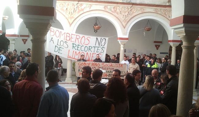 concentracion-trabajadores-ayuntamiento-161112