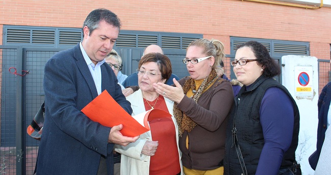 espadas-desahucios-161112