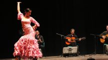 bailaora-flamenco-escenario-andrea-balduci