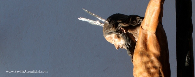 El Cristo de los Vaqueros, de Ruiz Gijón, preside este sábado el Via Crucis de la Fe en Castilblanco / Juan C. Romero