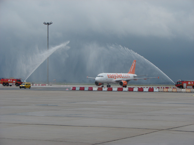 inauguracion-vuelo-sevilla-ginebra