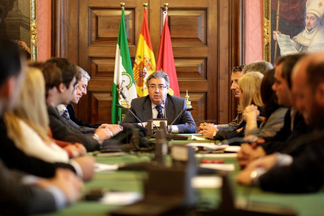 zoido-delegados-distritos-huelga-lipasam